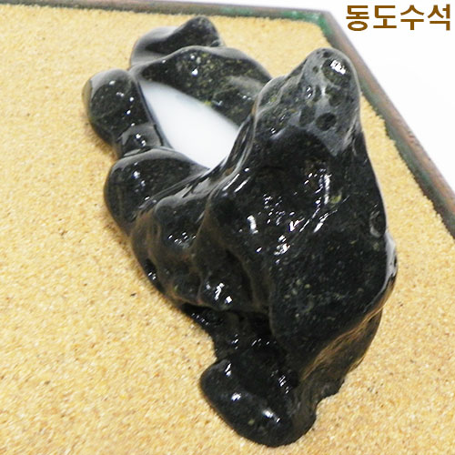 호수경석(작품석)