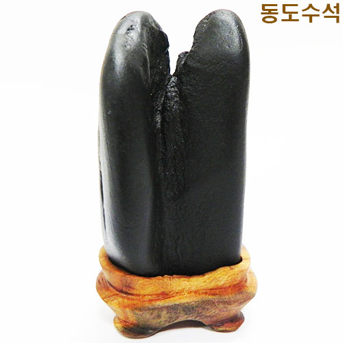 계류비경바위