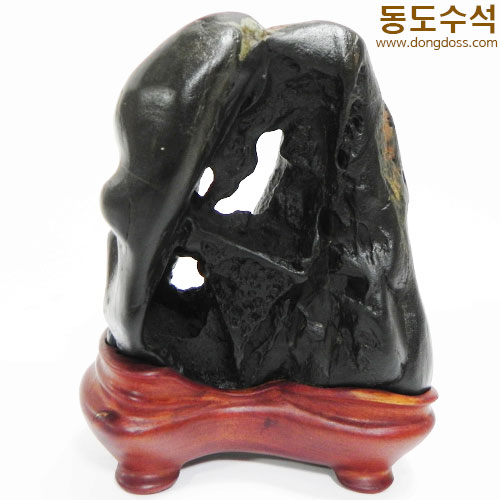 변화관통바위