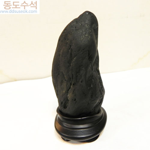 주름석