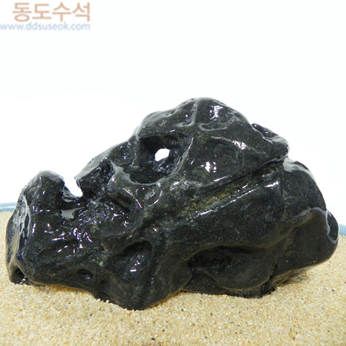 산수관통석