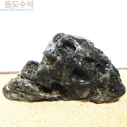 산수경석