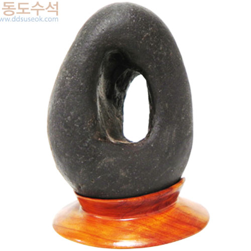 관통석