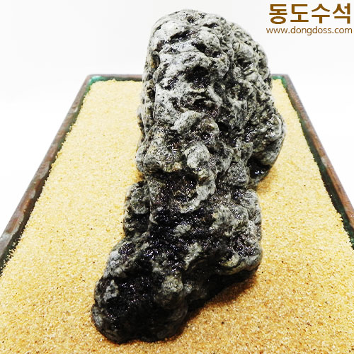 도형산수경