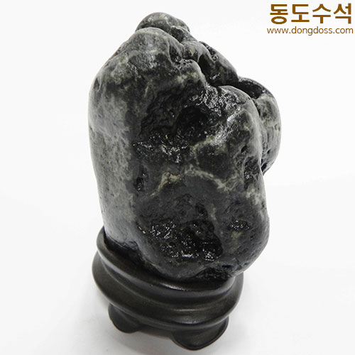 괴석관통바위(소품)