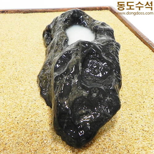 호수경석(작품석)