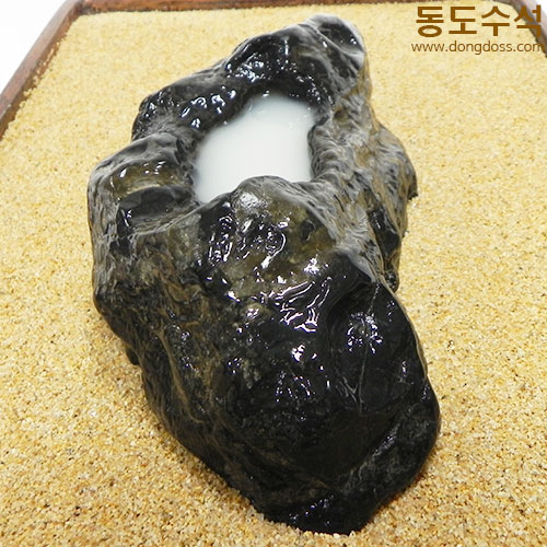 호수경석(작품석)