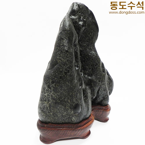 계류에입석바위