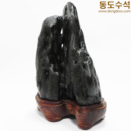 계류에입석바위